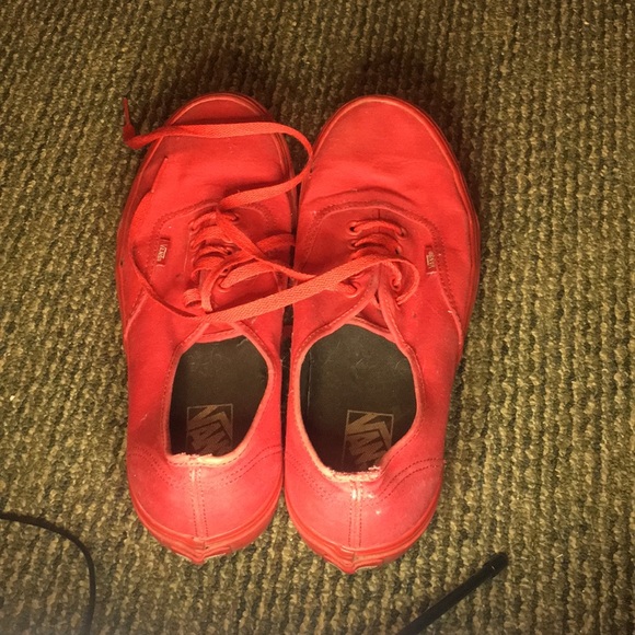 vans - Picture 2 of 2